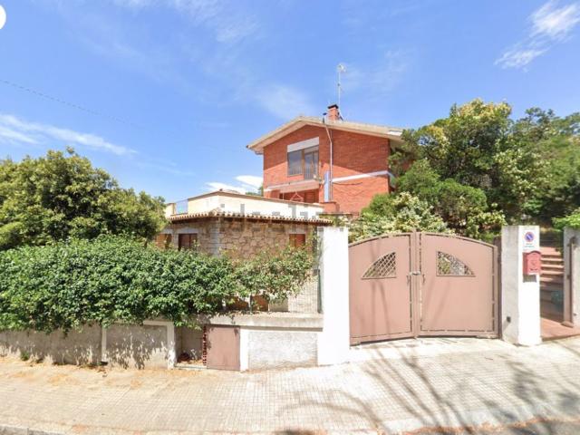 Appartamento in vendita di 355 m² in Via Antonio Mereu