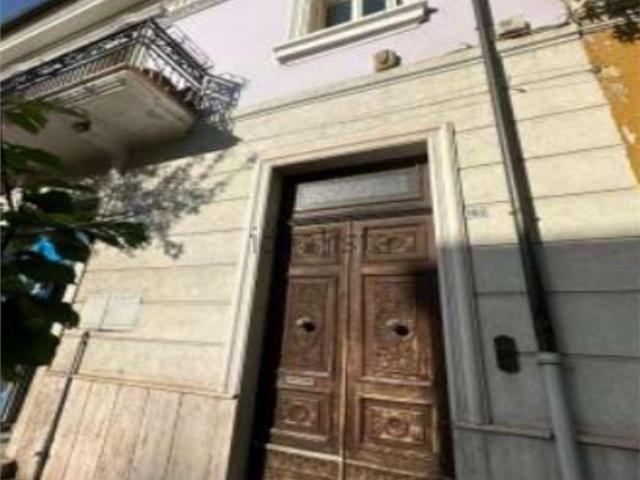 Appartamento in vendita di 356 m² in Via Garibaldi, 101