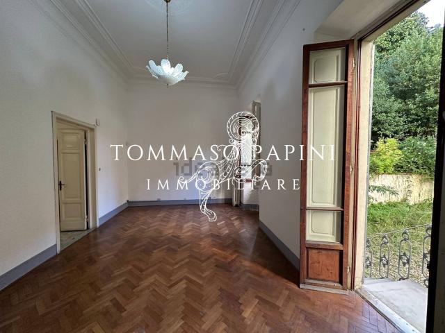 Appartamento in vendita di 356 m² in Via Silvio Spaventa, 4