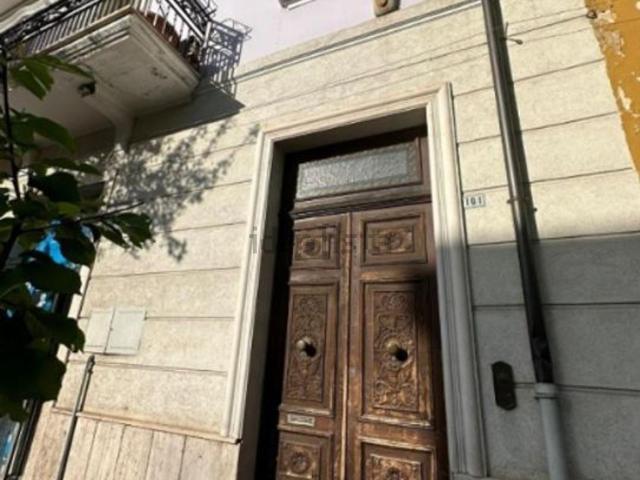 Appartamento in vendita di 357 m² in Via Garibaldi
