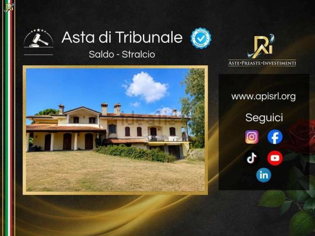 Appartamento in vendita di 357 m² in Piazza Meucci, 10