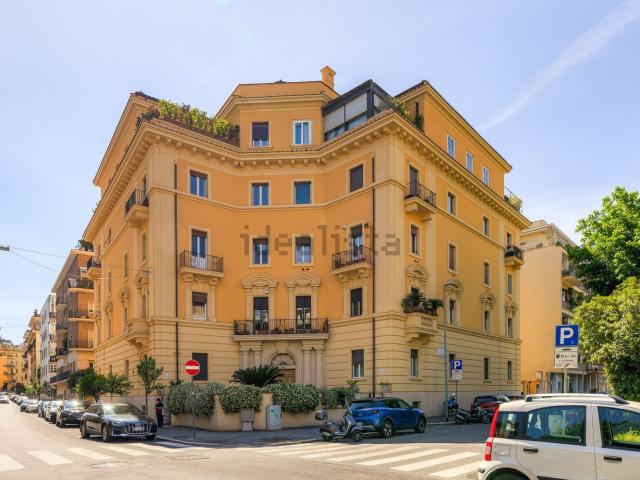 Appartamento in vendita di 358 m² in Via Lima