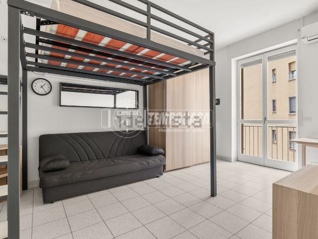 Appartamento in vendita di 35 m² in Piazza Enrico Bottini, 6