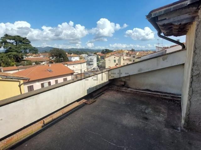 Appartamento in vendita di 35 m² in Piazza Giacomo Matteotti, 50053