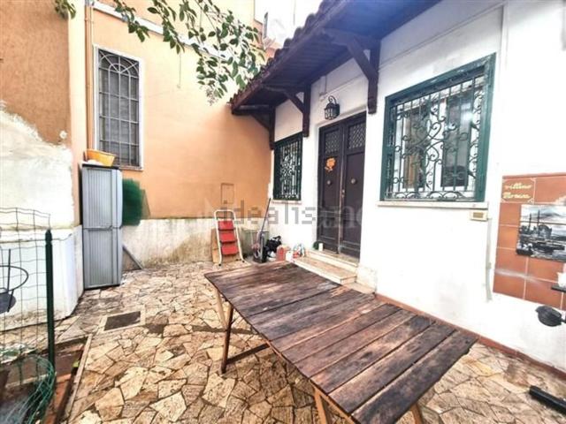 Appartamento in vendita di 35 m² in Via Marco Decumio