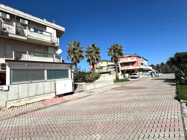 Appartamento in vendita di 35 m² in Via S.S.16 SUD, 86