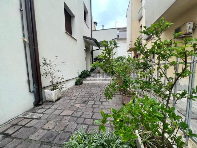 Appartamento in vendita di 35 m² in Viale Pontinia, 6