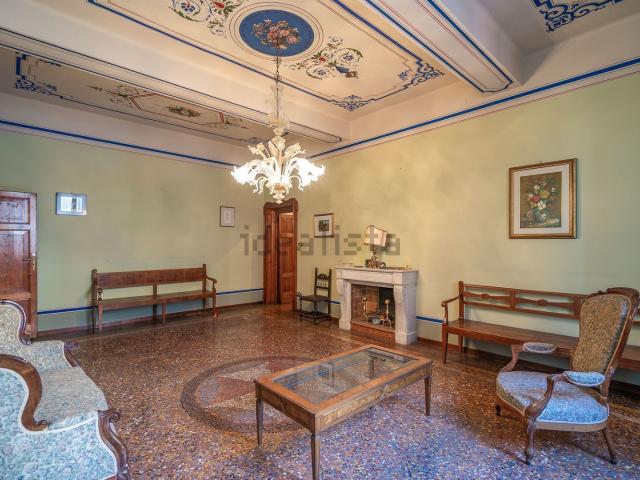 Appartamento in vendita di 360 m²