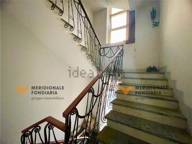 Appartamento in vendita di 360 m² in Via di Leuca, 36