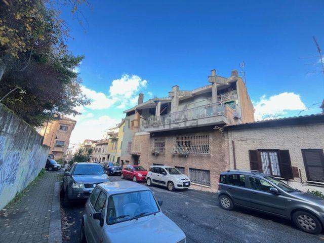 Appartamento in vendita di 360 m² in Corso Giuseppe Garibaldi, 69