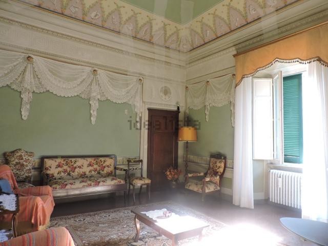 Appartamento in vendita di 363 m² in Via Paolo Mascagni