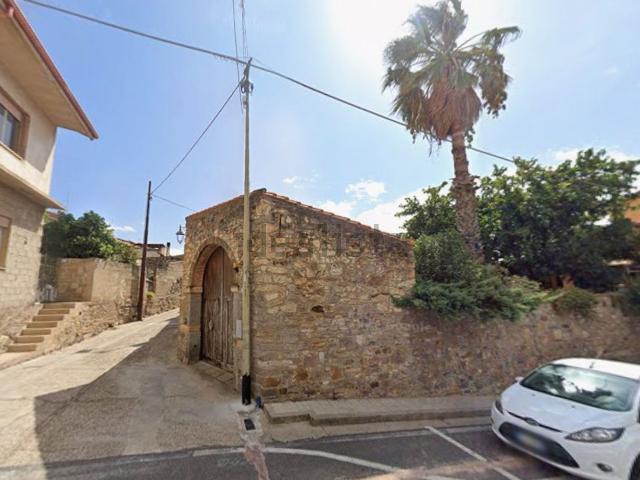 Appartamento in vendita di 368 m² in Vico V Umberto I, 2