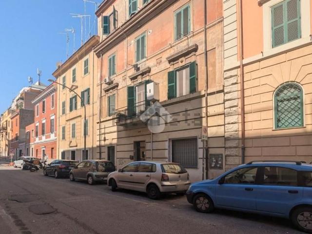 Appartamento in vendita di 36 m² in Via Oreste Salomone, 12
