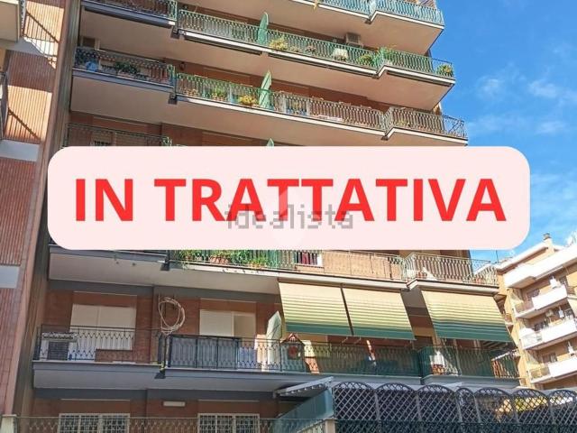 Appartamento in vendita di 36 m² in Via Romanello da Forlì, 12