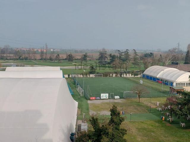 Appartamento in vendita di 36 m² in Via Sporting Mirasole, 25