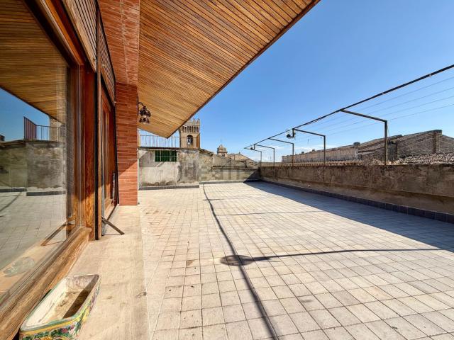 Appartamento in vendita di 372 m² in Vicolo Jacometti