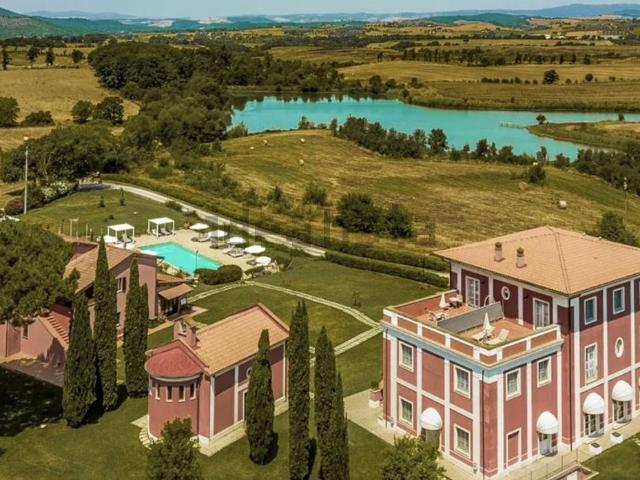 Appartamento in vendita di 3750 m² in Strada della Sgrilla