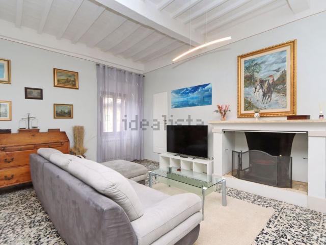 Appartamento in vendita di 380 m² in Via del Pianello