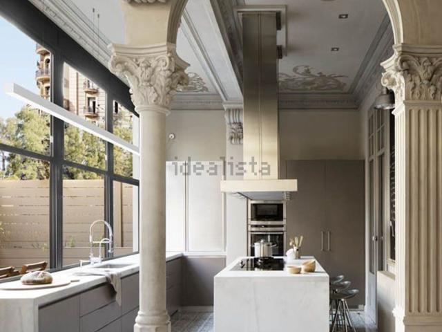 Appartamento in vendita di 380 m² in Via della Chiesa