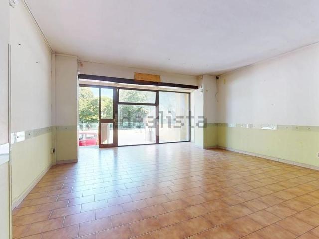 Appartamento in vendita di 381 m² in Via Magna Grecia, 23