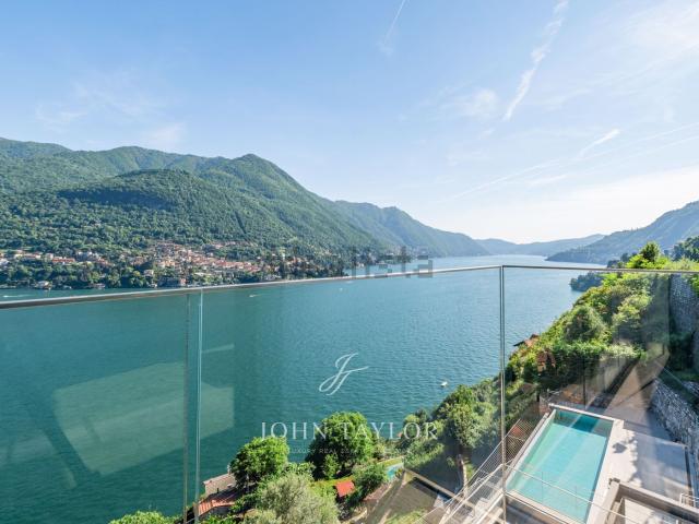 Appartamento in vendita di 385 m² in Via Pangino