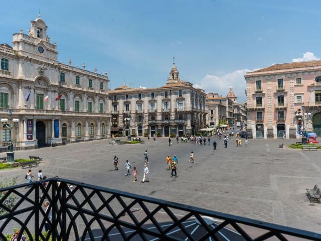 Appartamento in vendita di 387 m² in Via Etnea, 28
