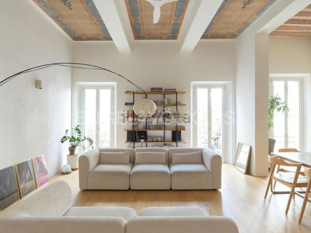 Appartamento in vendita di 389 m² in Via Marco Meloni, 10