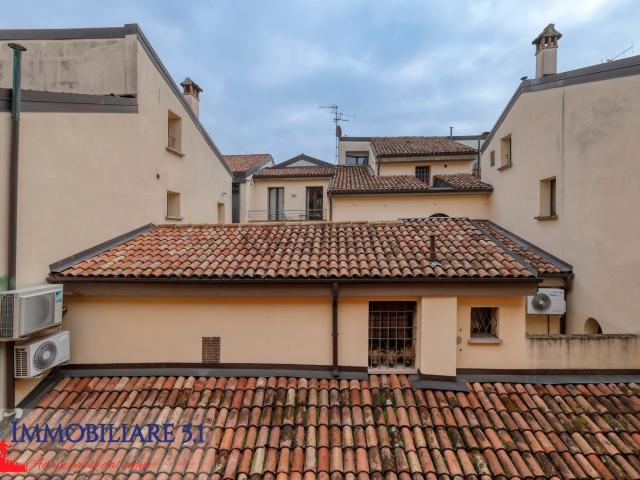 Appartamento in vendita di 38 m² in Via Broccaindosso, 28
