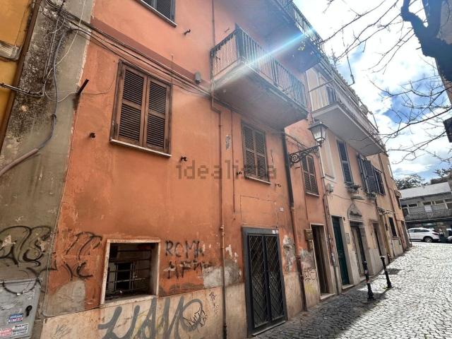 Appartamento in vendita di 38 m² in Via Sant&apos Ambrogio, 41