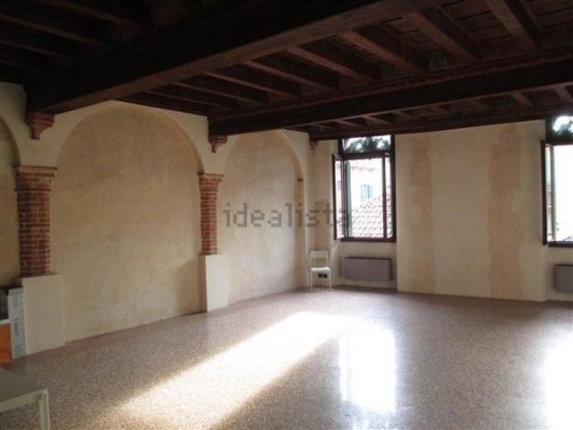 Appartamento in vendita di 390 m²