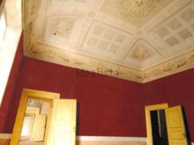 Appartamento in vendita di 390 m² in Via Campagna