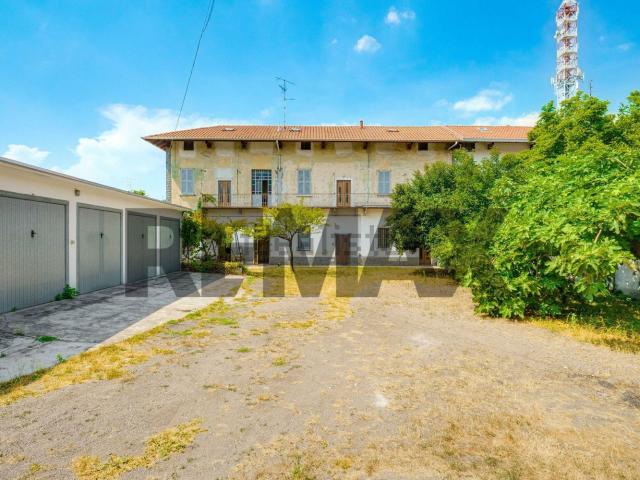 Appartamento in vendita di 390 m² in Via Giulio Bizzozero, 3