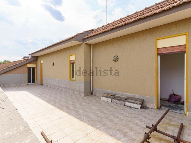 Appartamento in vendita di 390 m² in Via Michele Lessona, 17