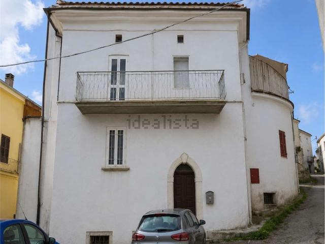 Appartamento in vendita di 398 m² in Via Bellini, 17