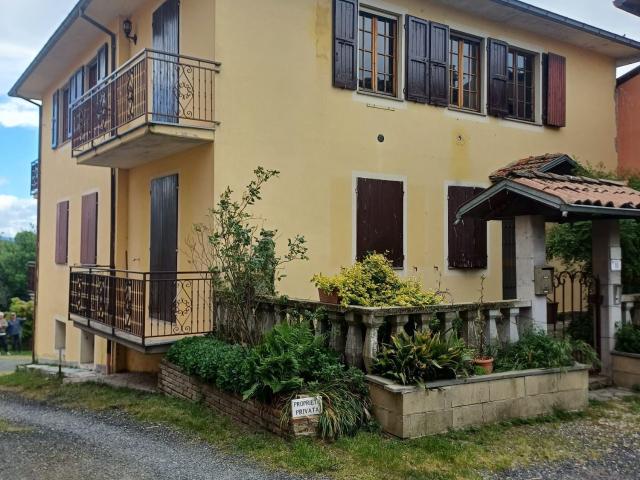 Appartamento in vendita, Fornovo di Taro case stefanini