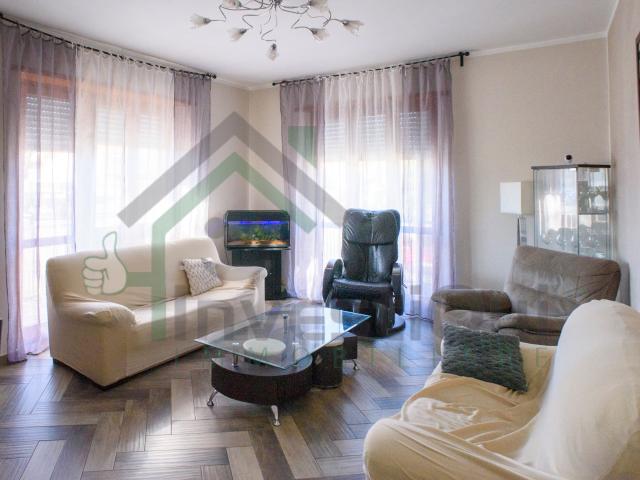 Appartamento in vendita in via battitore 67, Ciriè