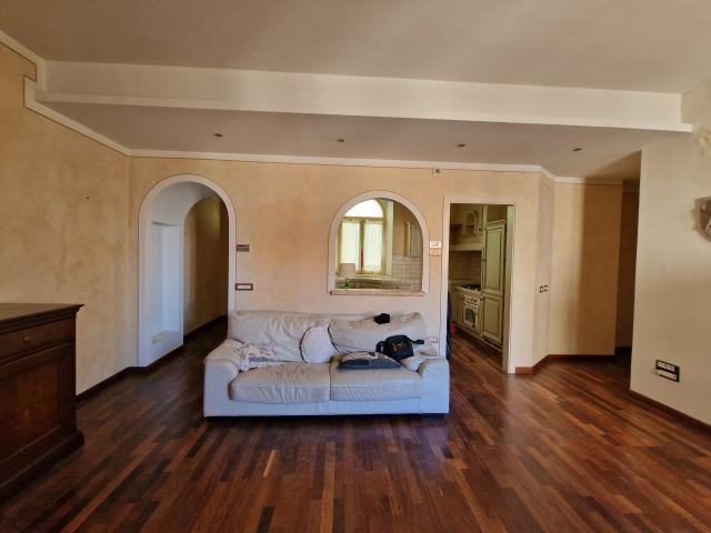 Appartamento in vendita in via giuseppe mazzini 18, Todi