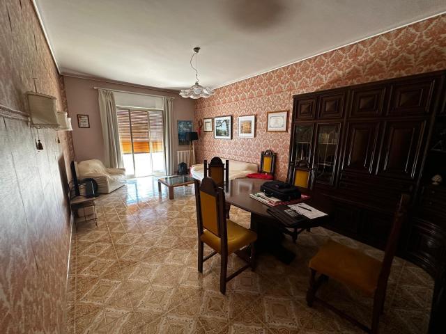 Appartamento in vendita in viale medaglie d'oro 7722, Modica