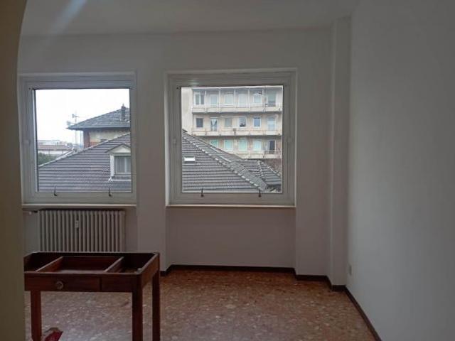 Appartamento in Vendita in zona STAZIONE