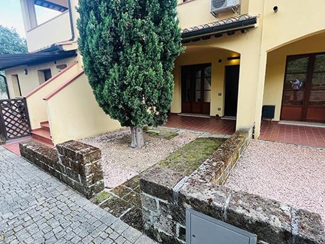 Appartamento in vendita in località col di sasso complesso borgo etrusco, Scarlino