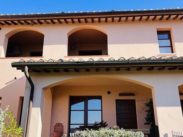 Appartamento in vendita in località col di sasso complesso borgo etrusco, Scarlino