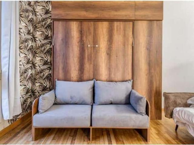Appartamento in Via Meravigli, Milano, di 65 m² con 2 camere da letto
