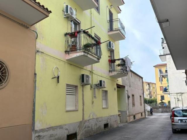 Appartamento in Via Montano