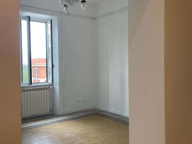 Appartamento con 1 camera da letto in affitto a Monte Sacro, Roma