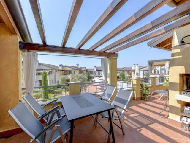 Appartamento in Via Atleti Azzurri d'Italia