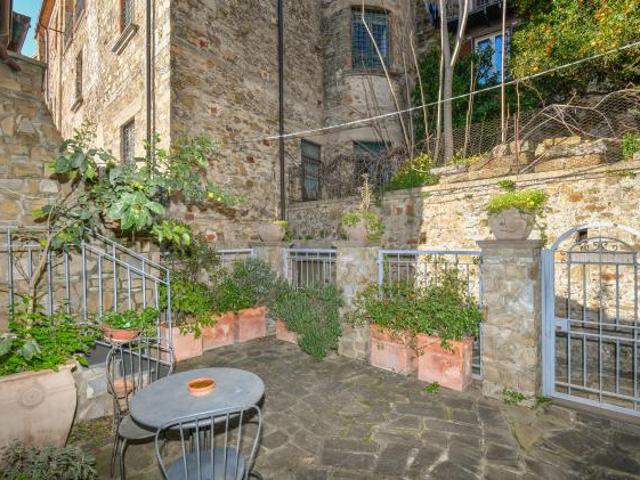 Appartamento in Via Adolfo Cilento
