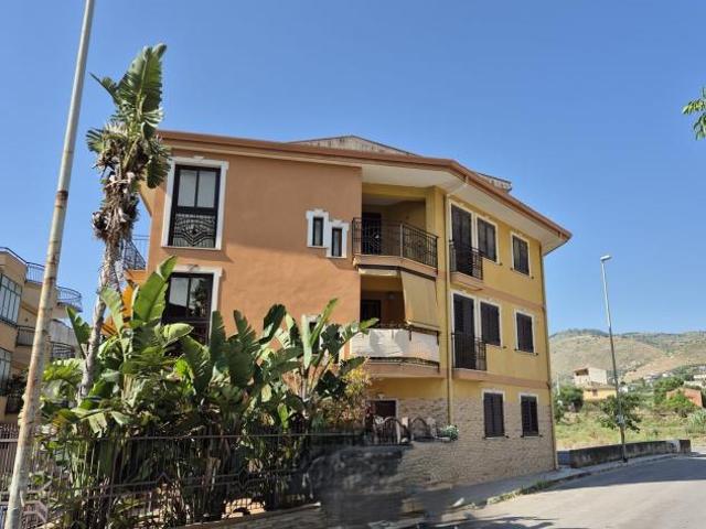 Appartamento in Via Alessandro Paternostro