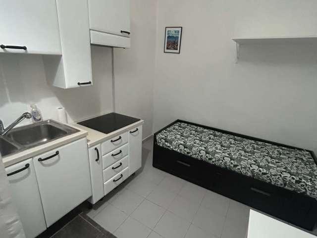 Appartamento in Via Cuneo, Torino, di 30 m²