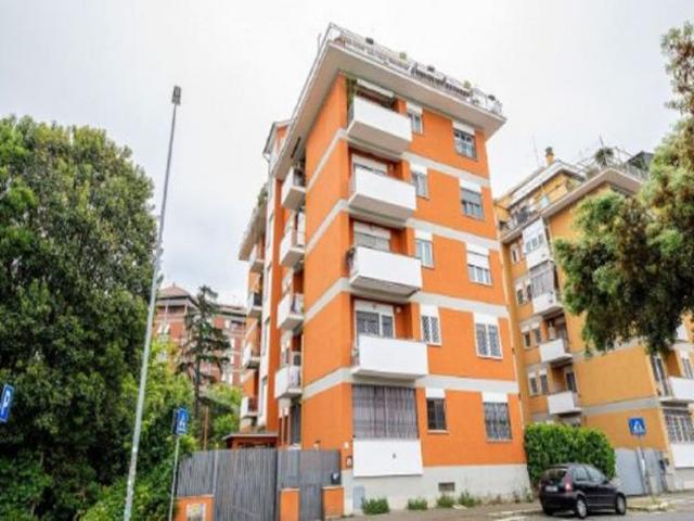 Appartamento in Via Casal Tidei