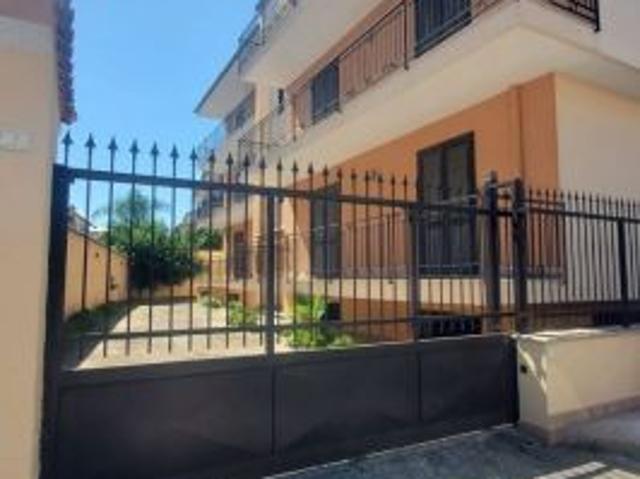 Appartamento in Via Collodi, Trentola Ducenta